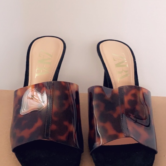 Zara sandals - Picture 3 of 4